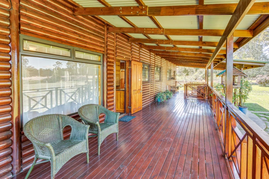 3 Bedroom Property for Sale in Rheenendal Western Cape